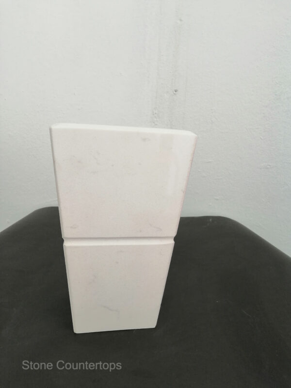 white flower pot
